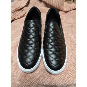 Easy Spirit Selivvy8 Black Quilted Slip On Sneakers Memory Foam Womens 12M